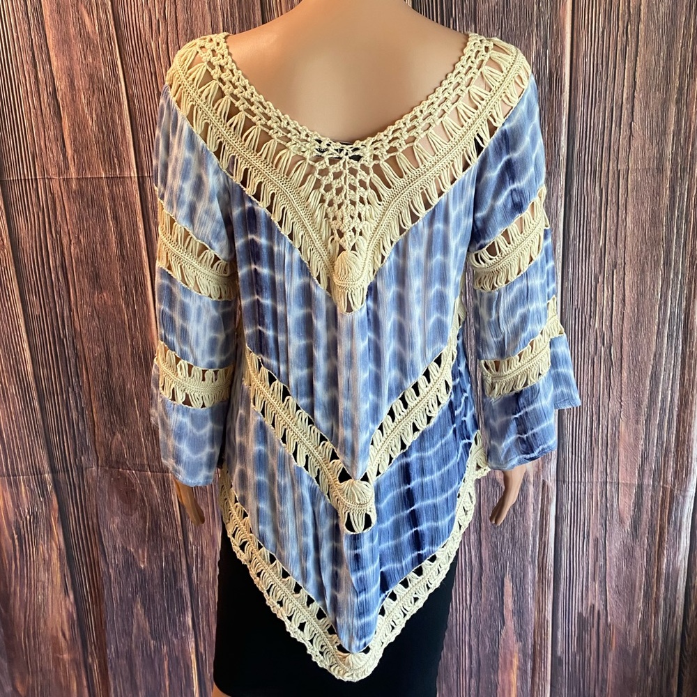 Jessica Taylor NYC blue white cream colored boho one size tie dye poncho - Picture 13 of 13